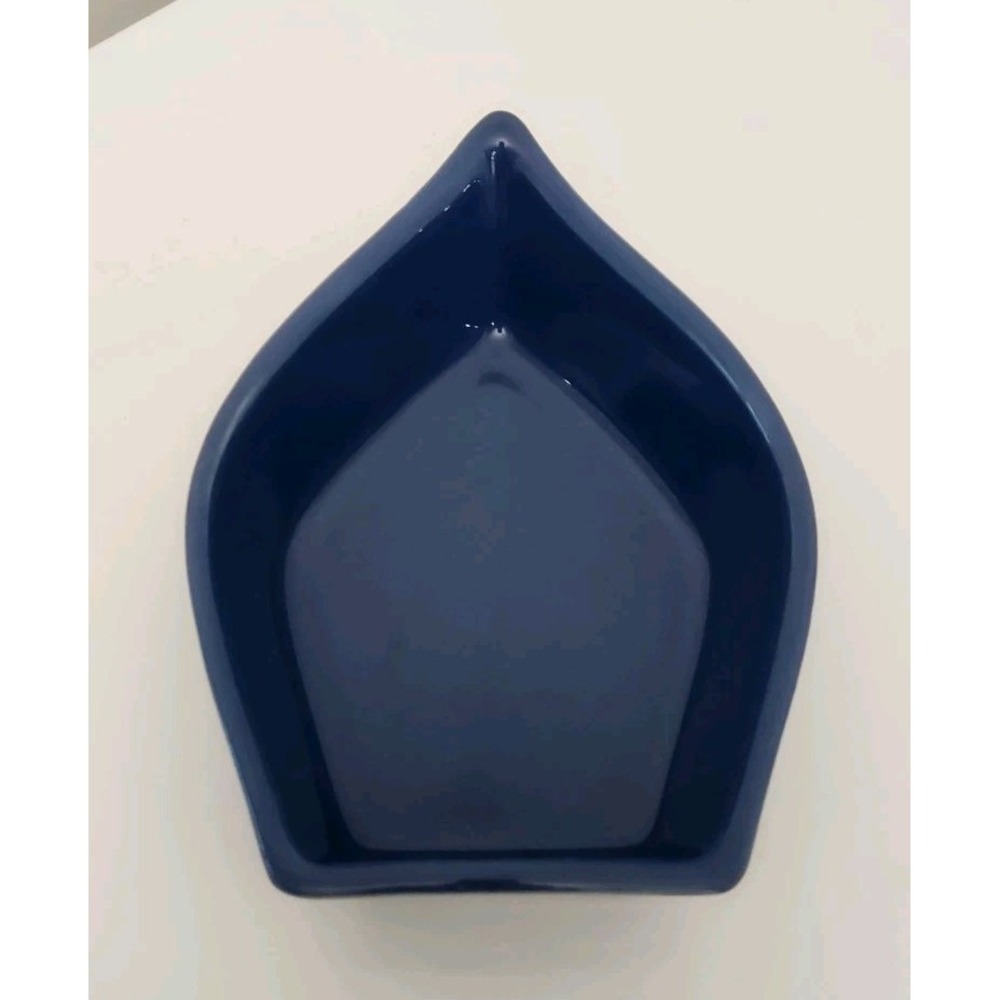 Deltis Made in Portugal Stoneware/Ceramic Boat Shaped Dish Blue Oven Safe‎